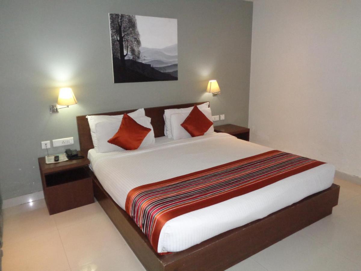Orbit Hotel - Bagdogra Εξωτερικό φωτογραφία