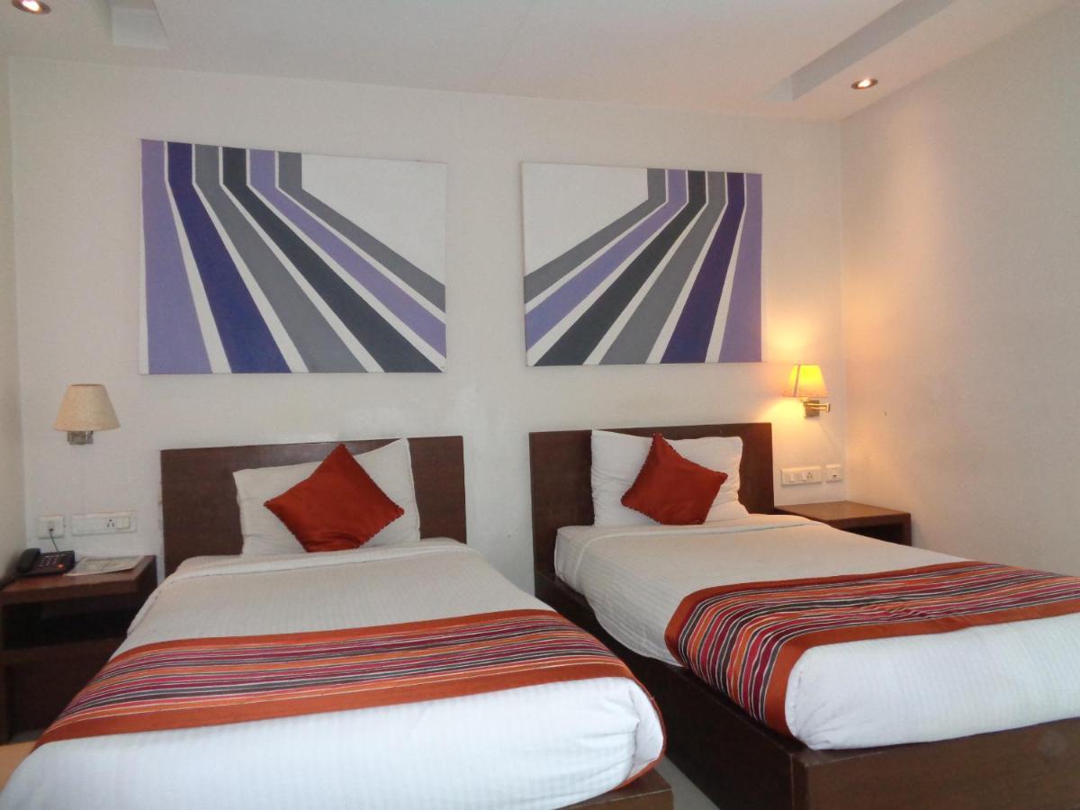 Orbit Hotel - Bagdogra Εξωτερικό φωτογραφία