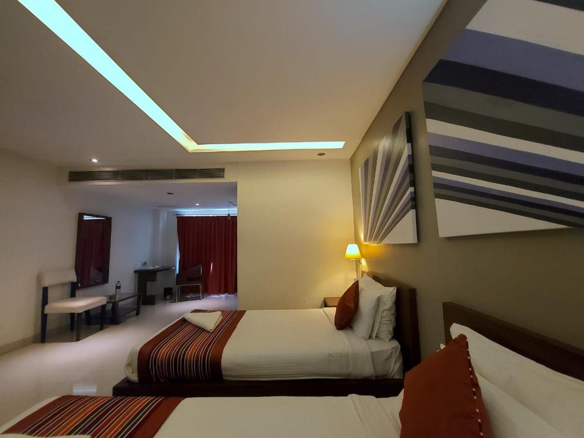 Orbit Hotel - Bagdogra Εξωτερικό φωτογραφία