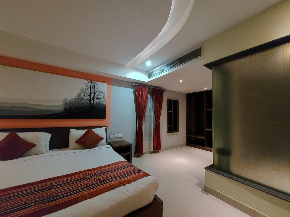 Orbit Hotel - Bagdogra Εξωτερικό φωτογραφία